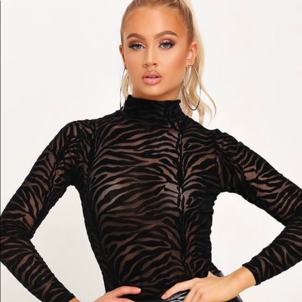 Mesh Zebra print long sleeve bodysuit size 6
